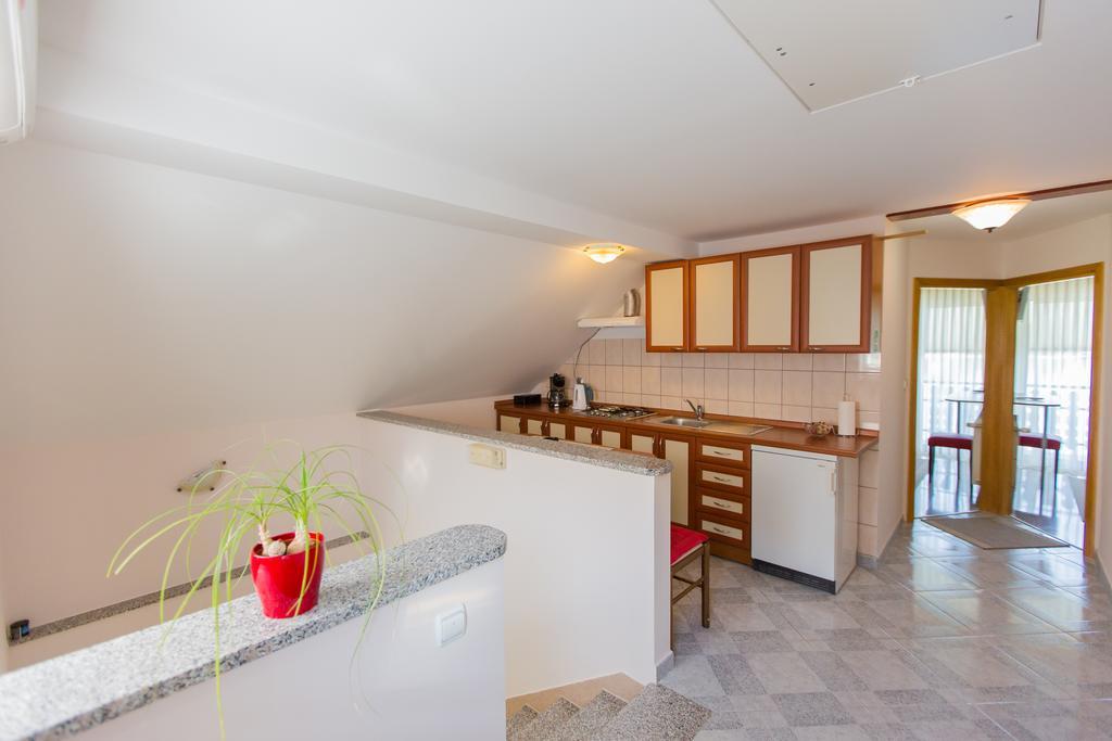 Apartments Mise Огулин Экстерьер фото